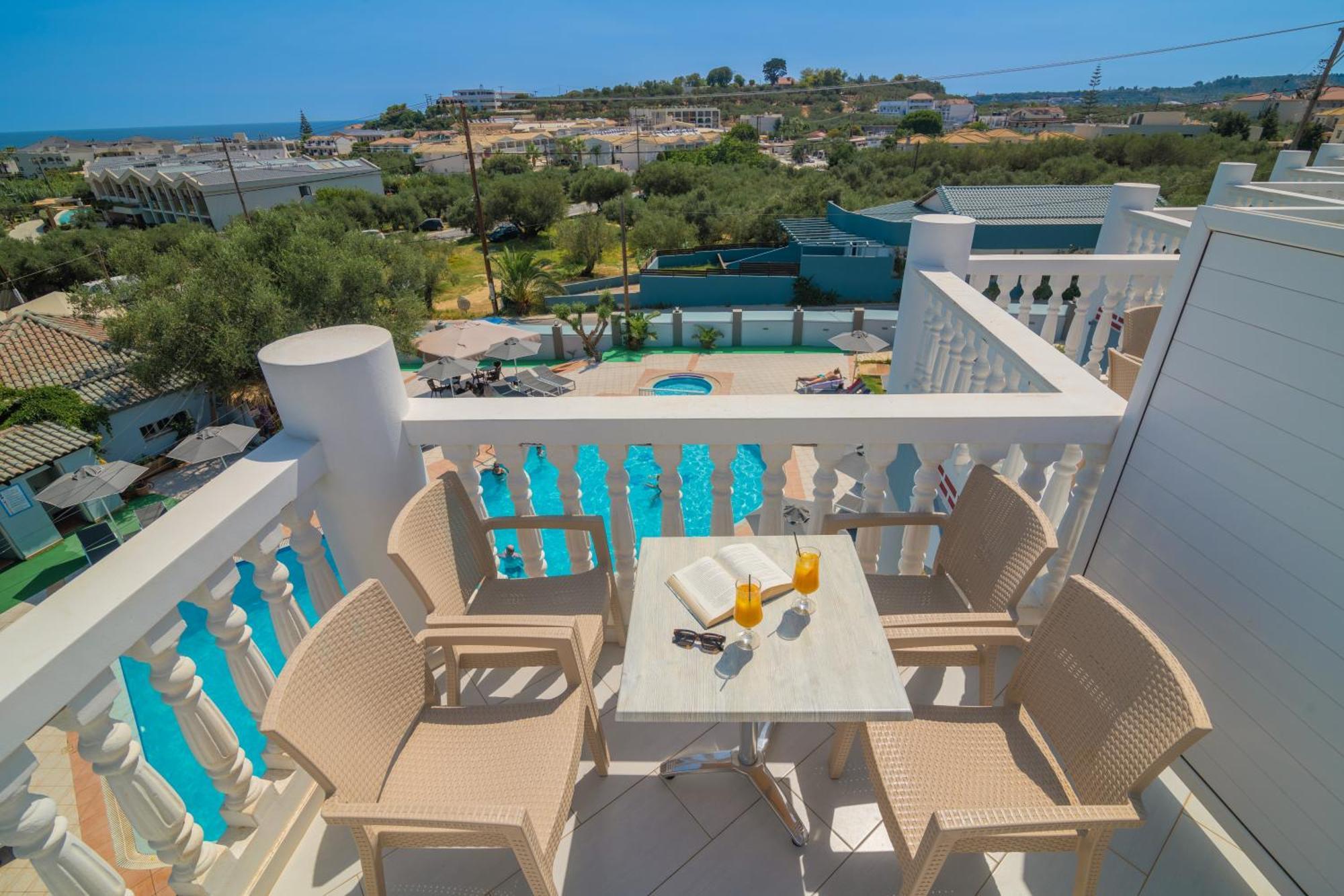 טסיליבי Callinica Hotel מראה חיצוני תמונה