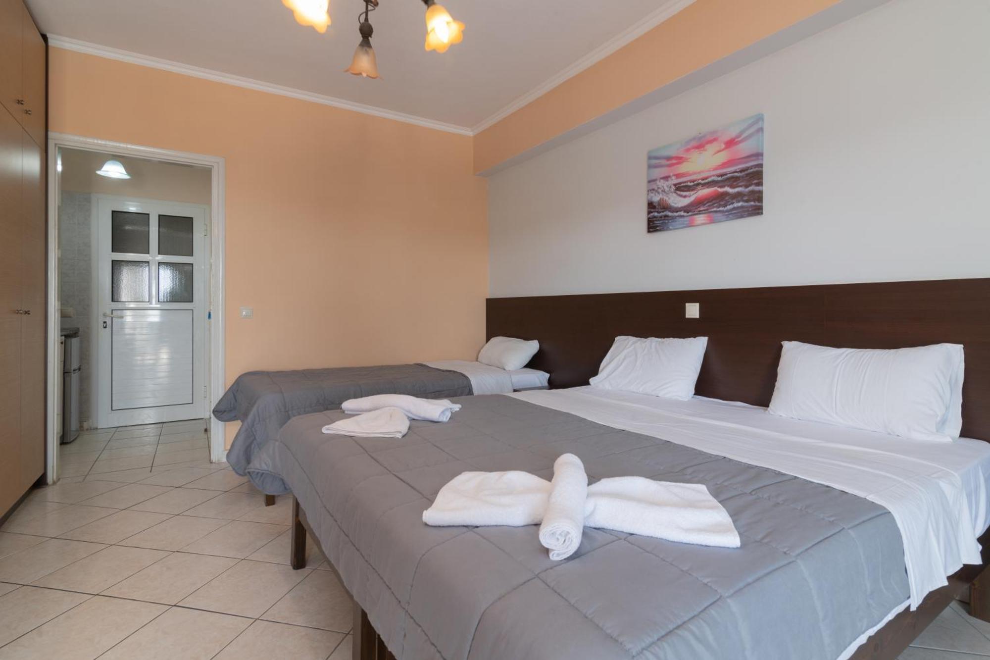 טסיליבי Callinica Hotel מראה חיצוני תמונה