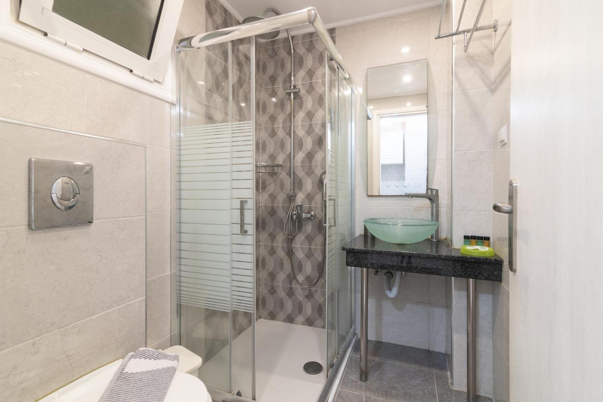 טסיליבי Callinica Hotel מראה חיצוני תמונה