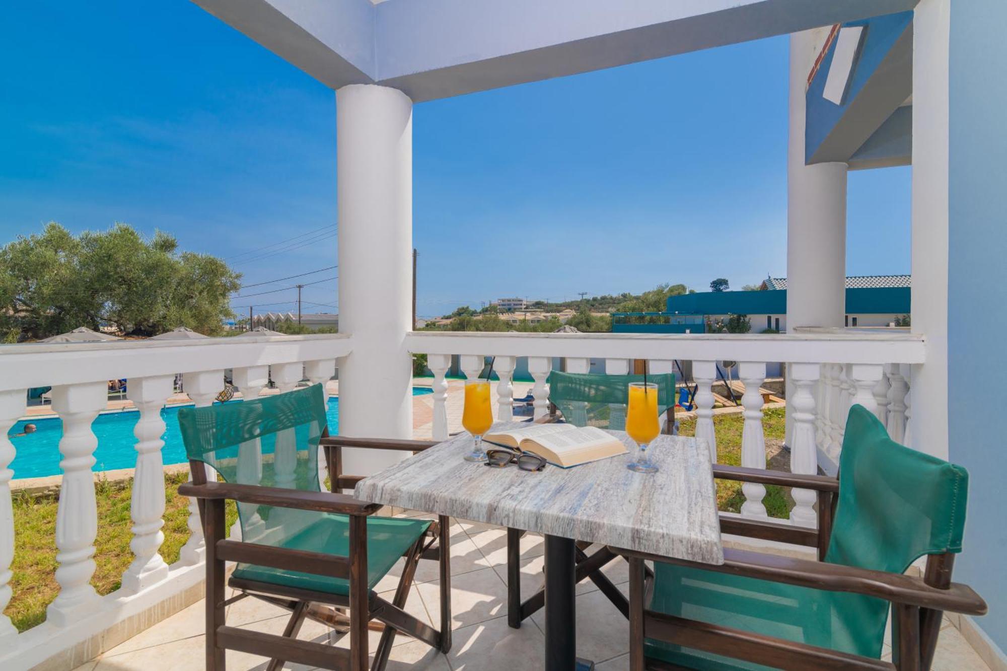 טסיליבי Callinica Hotel מראה חיצוני תמונה